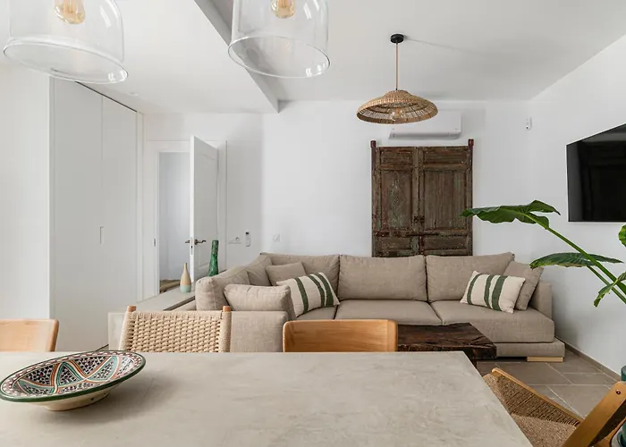 Будинок відпочинку Casa Cielo Azul - En El Corazon De Conil Junto Al Mar *