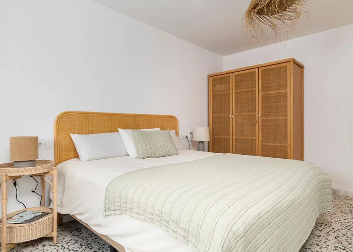 Будинок відпочинку Casa Cielo Azul - En El Corazon De Conil Junto Al Mar Коніль-де-ла-Фронтера