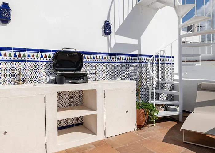 Будинок відпочинку Casa Cielo Azul - En El Corazon De Conil Junto Al Mar *