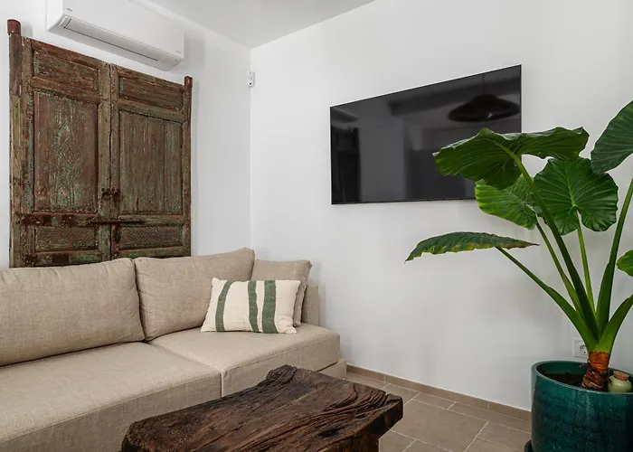 Casa Cielo Azul - En El Corazon De Conil Junto Al Mar * Коніль-де-ла-Фронтера